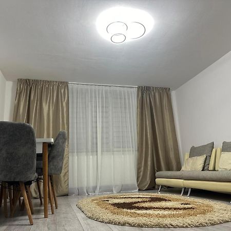 Special Apartment Nadeva Сучеава Екстериор снимка