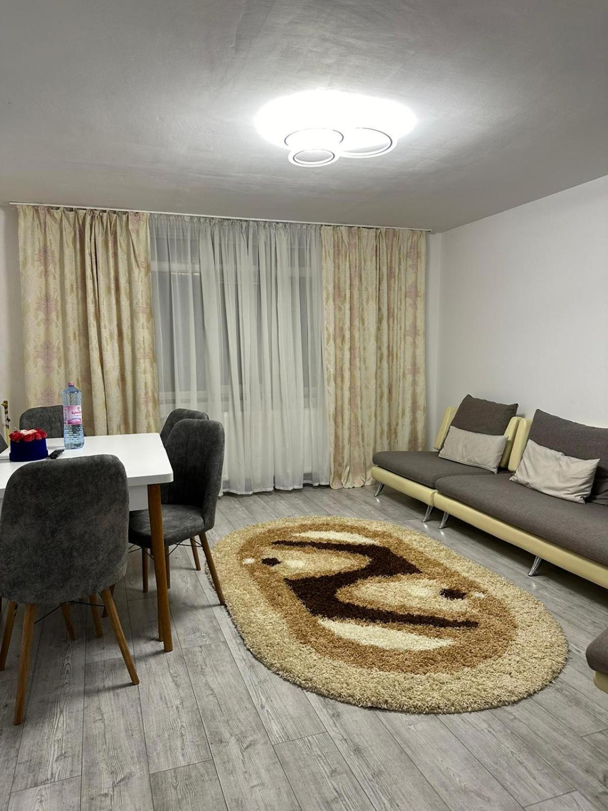 Special Apartment Nadeva Сучеава Екстериор снимка