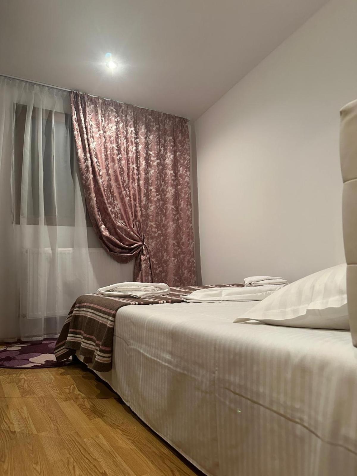 Special Apartment Nadeva Сучеава Екстериор снимка